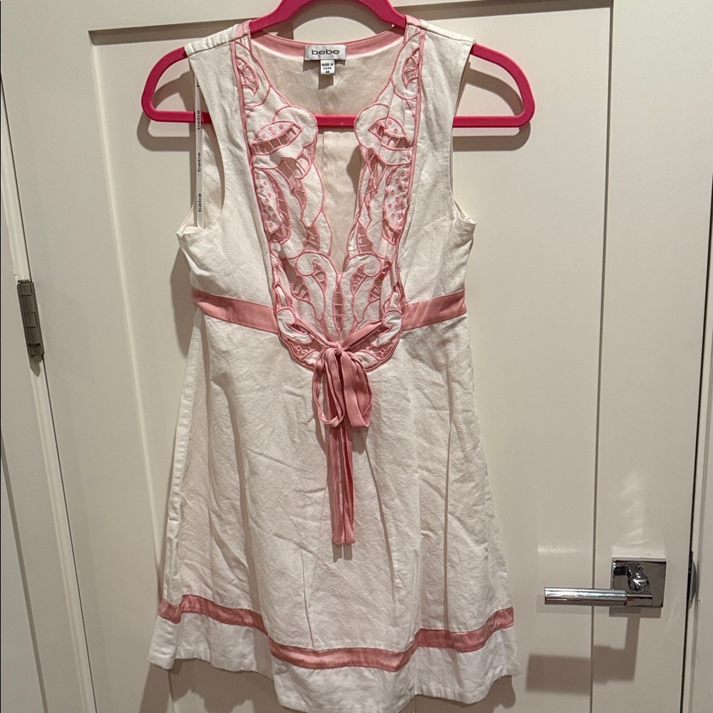Bebe Cream white and Pink Casual Dress